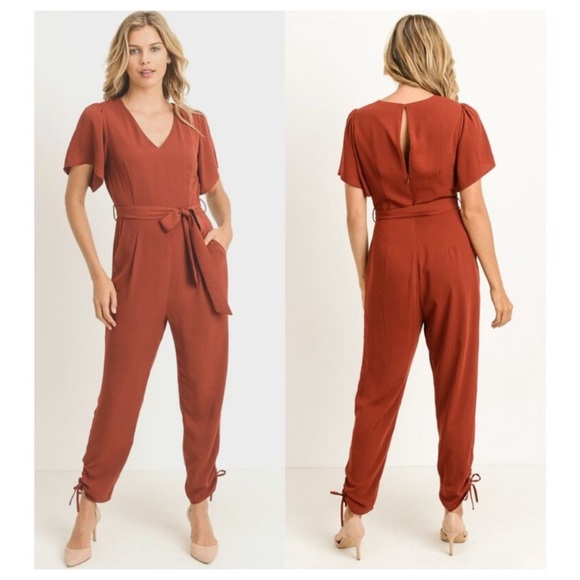 Lined shortsleeve sash belted jumpsuit in rust - Picture 3 of 3